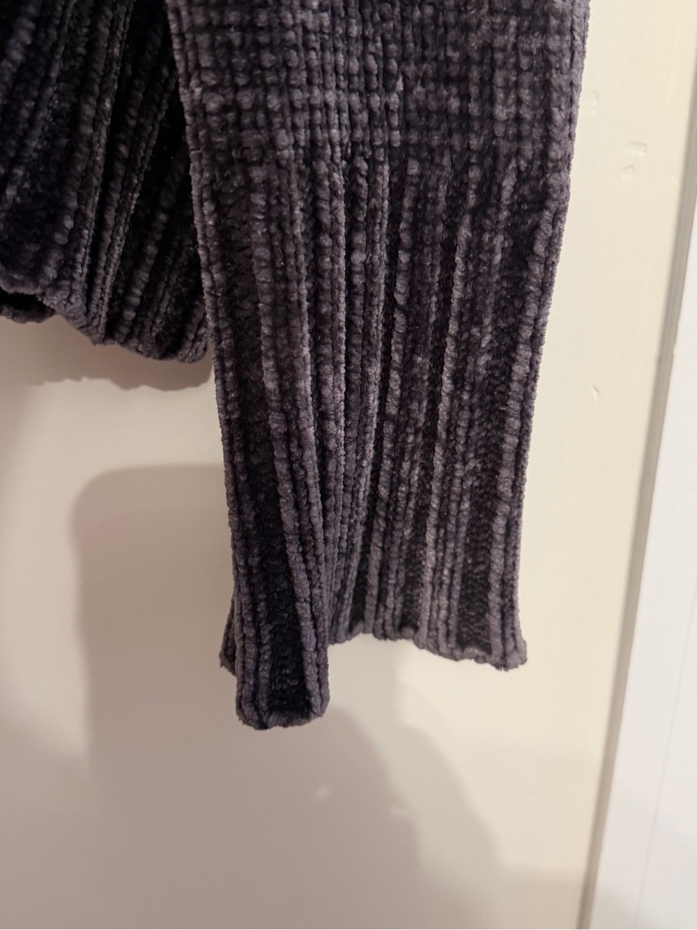 Chelsea & Theodore Charcoal Chenille Turtleneck Sweater - Picture 3 of 10